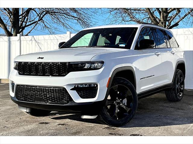 new 2025 Jeep Grand Cherokee car, priced at $49,823