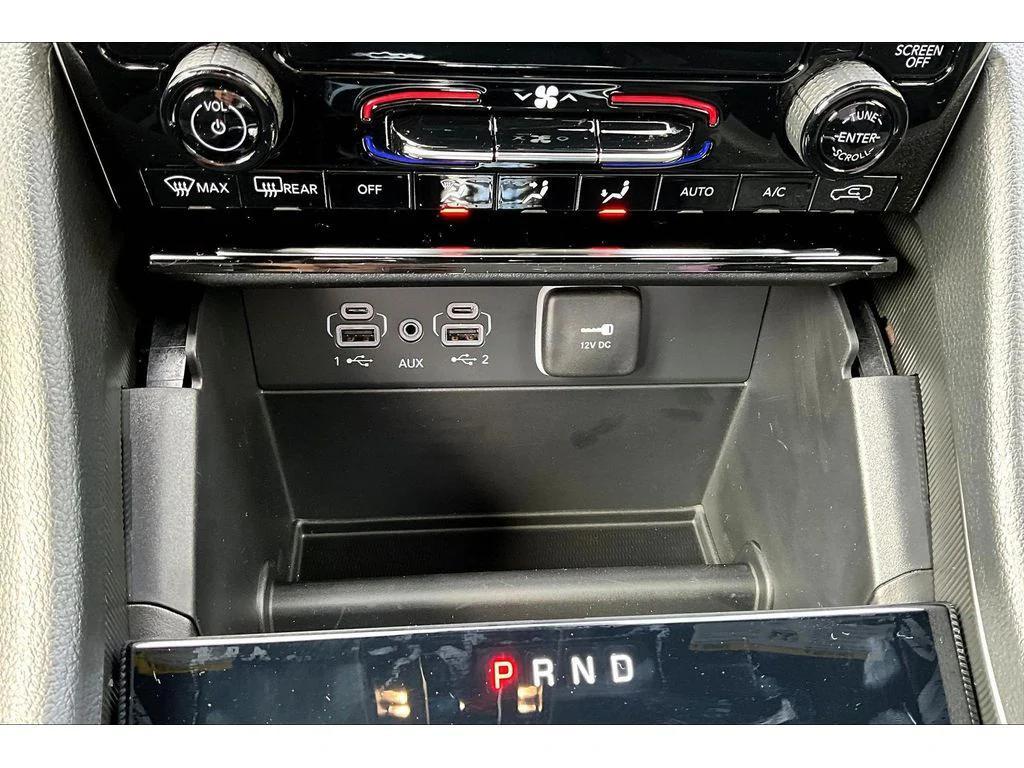 new 2025 Jeep Grand Cherokee car, priced at $41,780