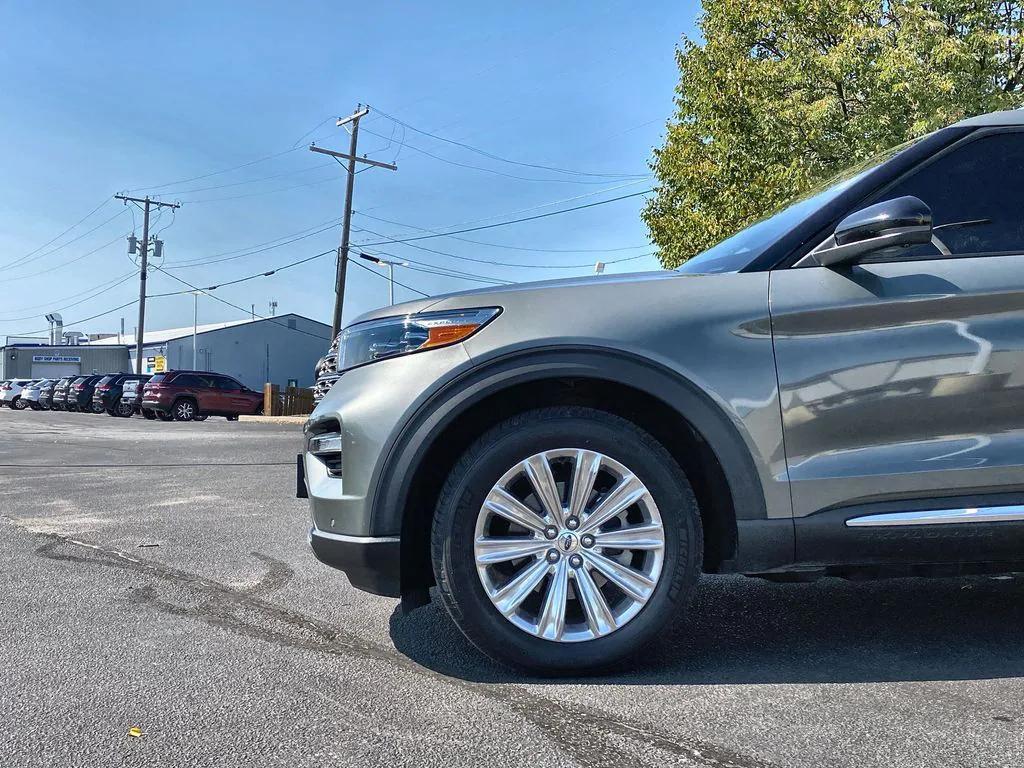 used 2020 Ford Explorer car, priced at $25,000
