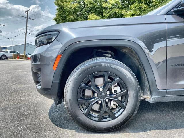 used 2024 Jeep Grand Cherokee L car, priced at $35,900