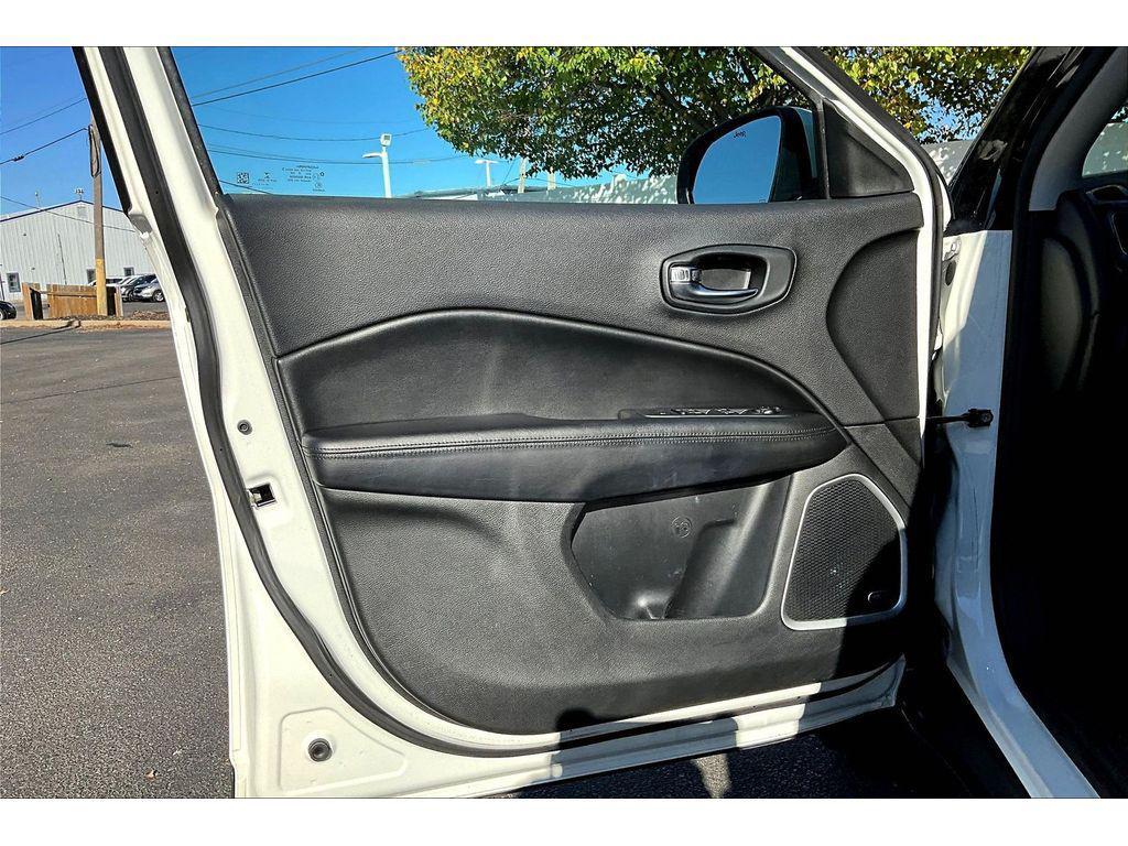 used 2020 Jeep Compass car, priced at $15,494