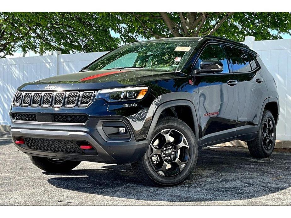 used 2023 Jeep Compass car, priced at $31,001
