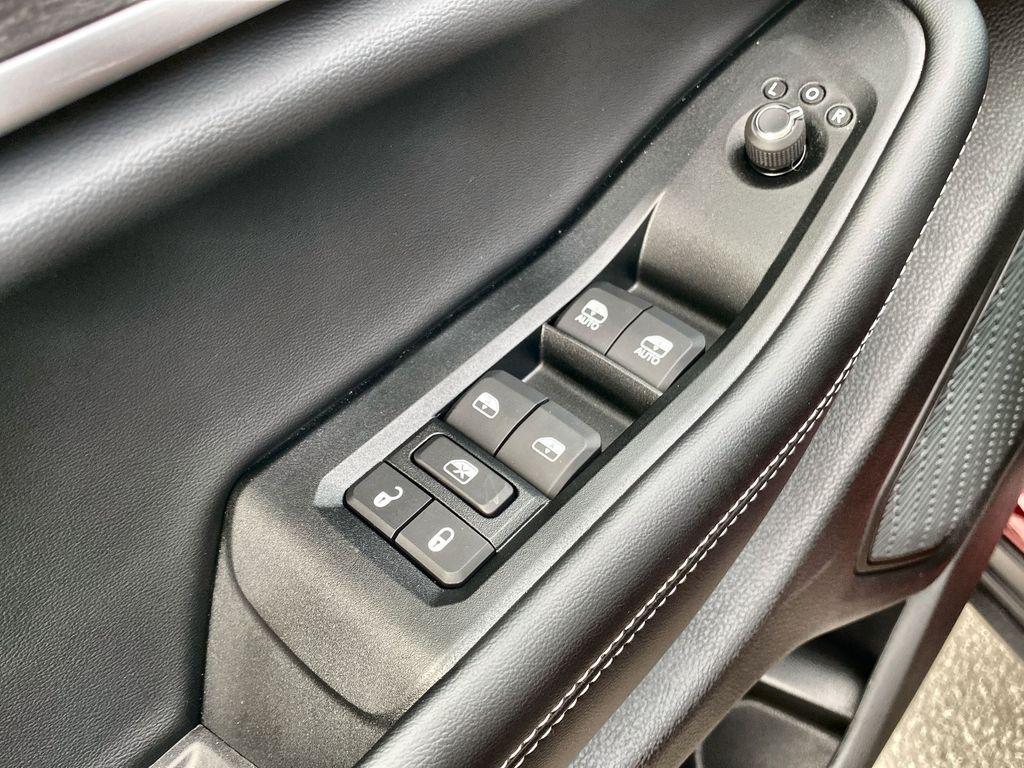 new 2025 Jeep Grand Cherokee car, priced at $52,335