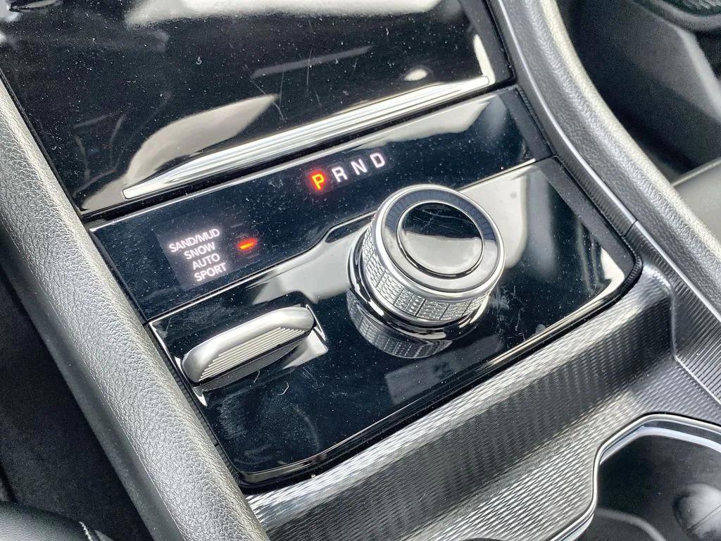 new 2025 Jeep Grand Cherokee car, priced at $52,335