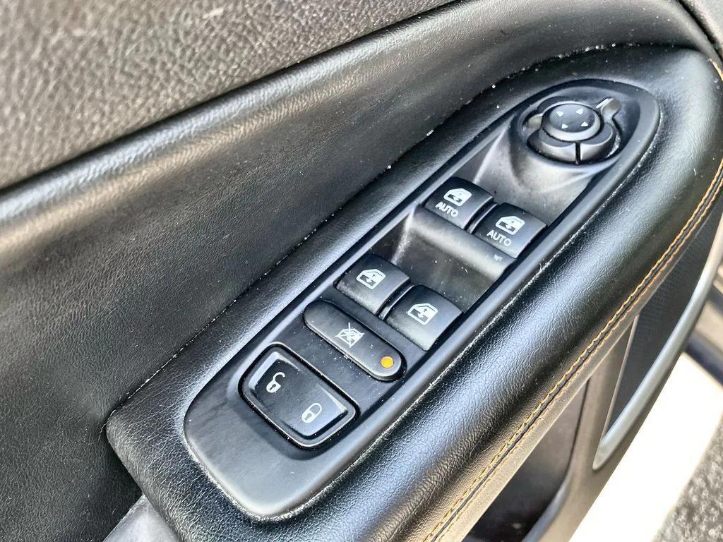 used 2020 Jeep Compass car, priced at $20,000