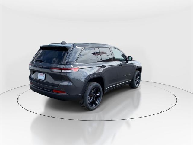 new 2025 Jeep Grand Cherokee car, priced at $44,875