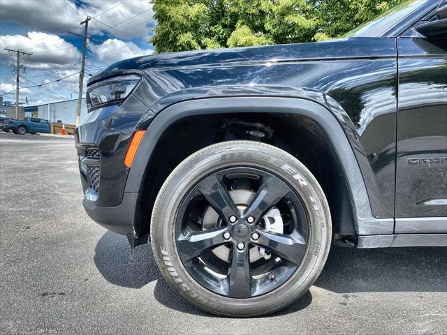 used 2024 Jeep Grand Cherokee car, priced at $35,000