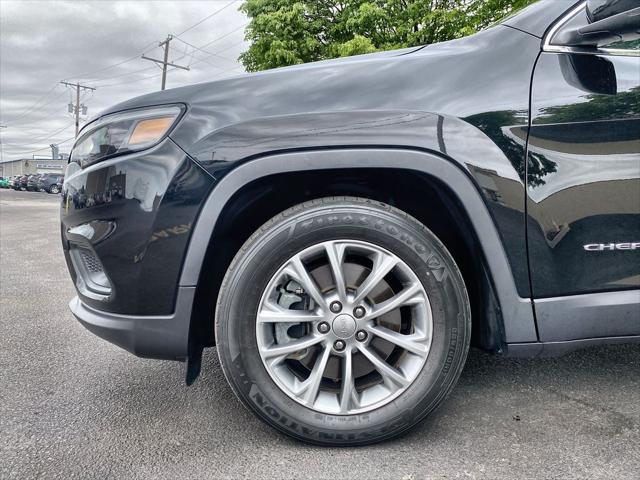 used 2022 Jeep Cherokee car, priced at $25,939