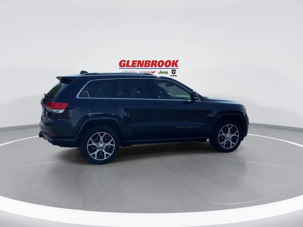 used 2018 Jeep Grand Cherokee car, priced at $16,500