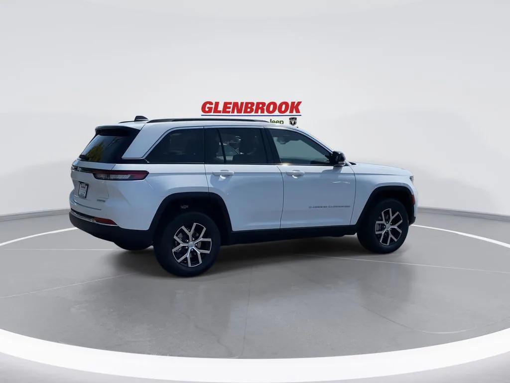 new 2025 Jeep Grand Cherokee car, priced at $44,720