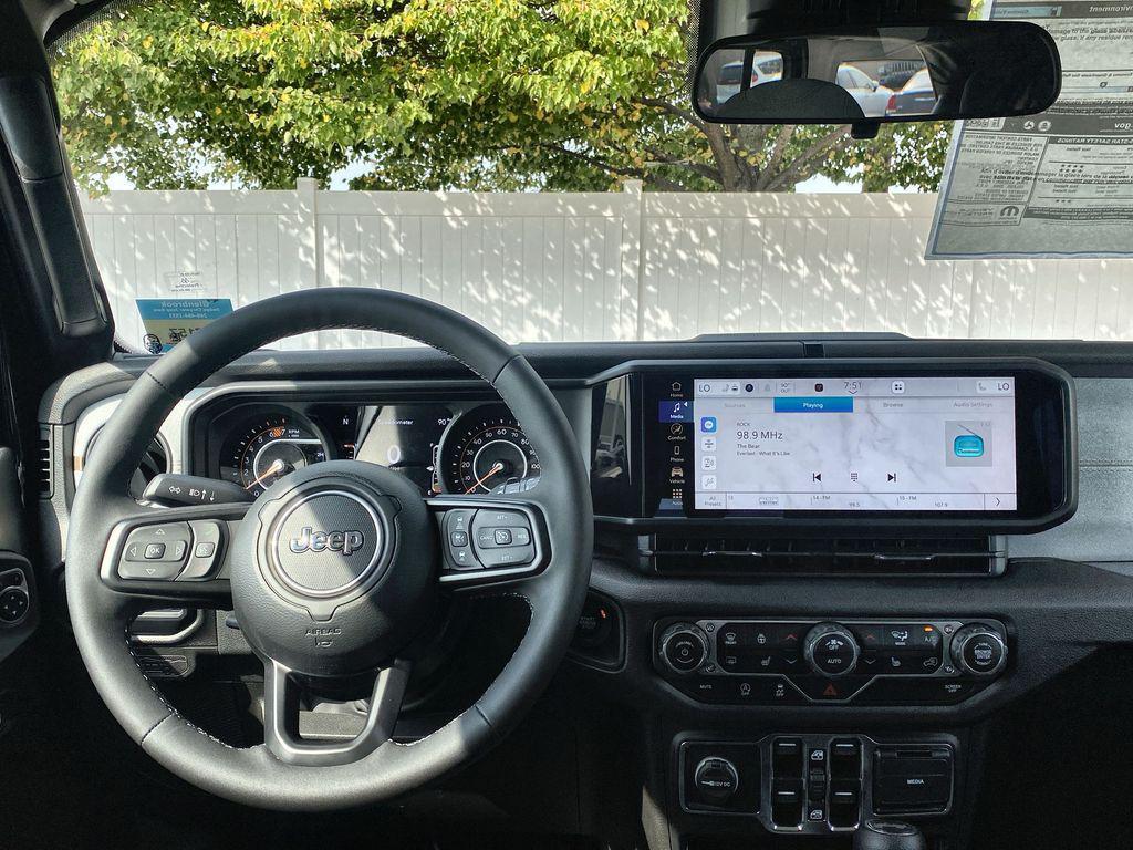 new 2025 Jeep Wrangler car, priced at $47,883