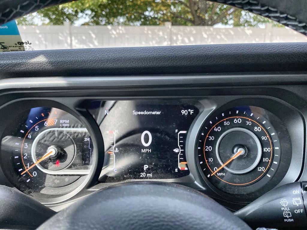 new 2025 Jeep Wrangler car, priced at $47,883