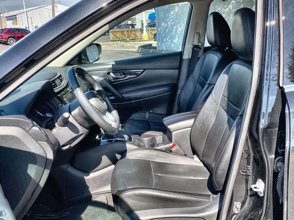 used 2018 Nissan Rogue car, priced at $13,500