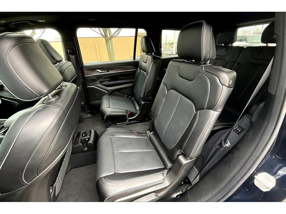 new 2024 Jeep Grand Cherokee L car, priced at $64,618