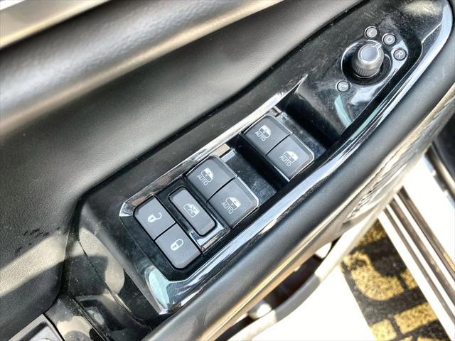 used 2022 Jeep Grand Cherokee L car, priced at $31,500
