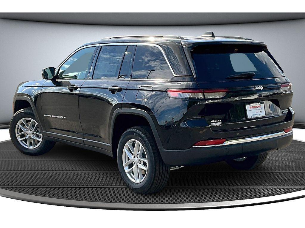 new 2025 Jeep Grand Cherokee car, priced at $37,916