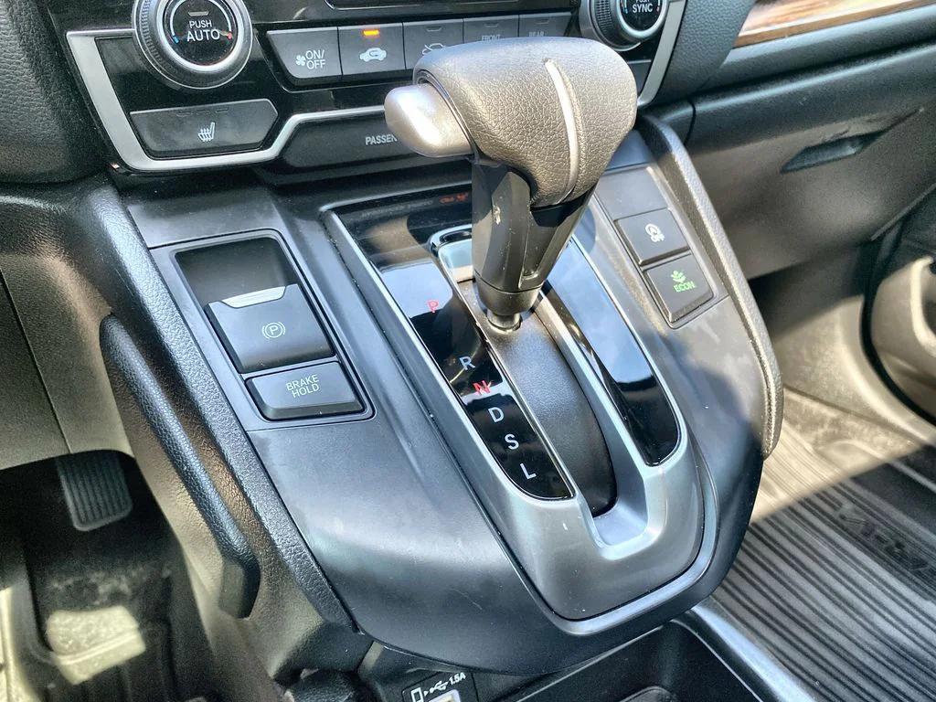used 2021 Honda CR-V car, priced at $25,000