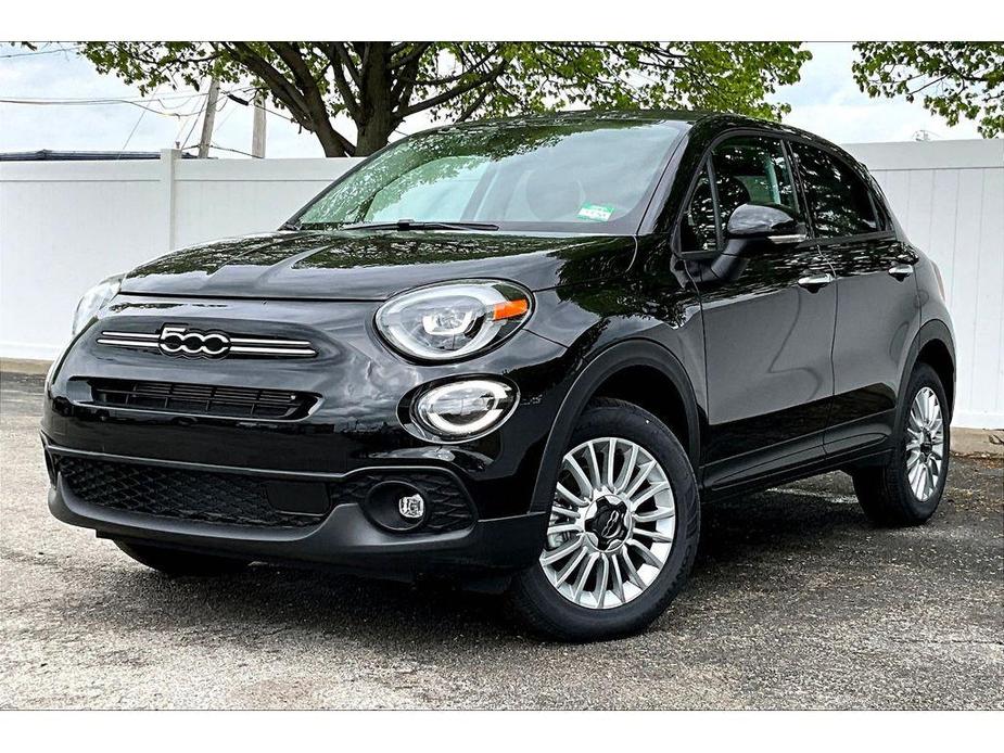 new 2023 FIAT 500X car, priced at $30,297