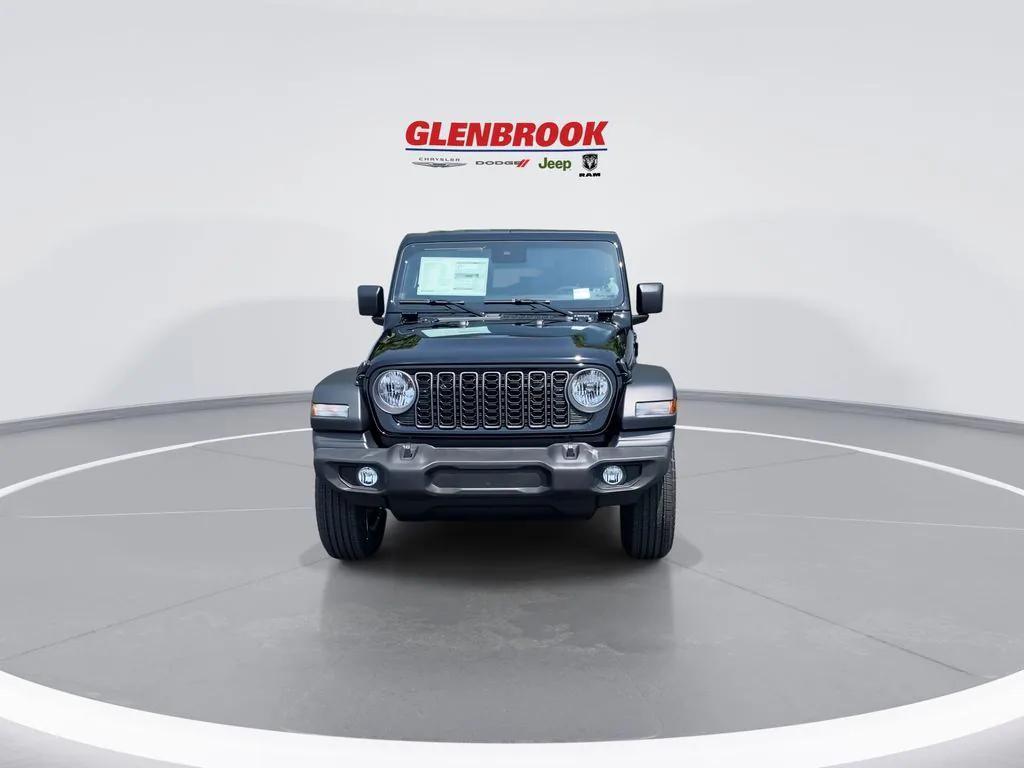 new 2025 Jeep Wrangler car, priced at $43,753