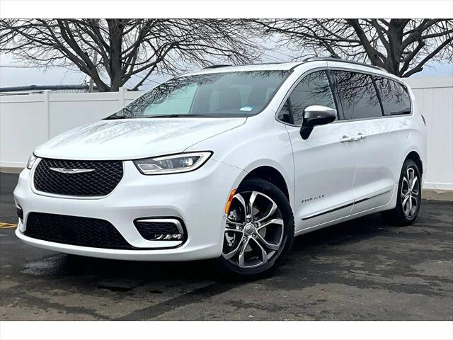 new 2025 Chrysler Pacifica car, priced at $53,175