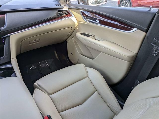 used 2018 Cadillac XT5 car, priced at $20,400