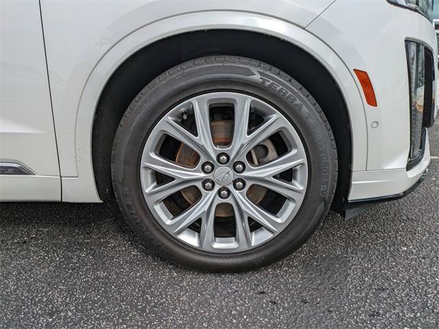 used 2020 Cadillac XT6 car, priced at $27,900