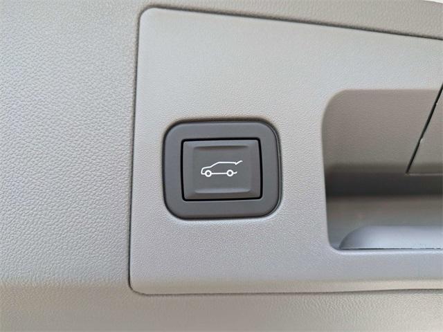 new 2025 Cadillac XT5 car, priced at $54,590