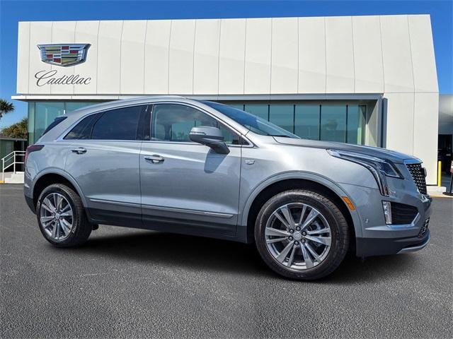 new 2024 Cadillac XT5 car, priced at $54,165