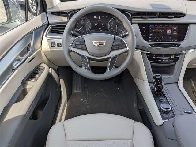 new 2024 Cadillac XT5 car, priced at $54,165