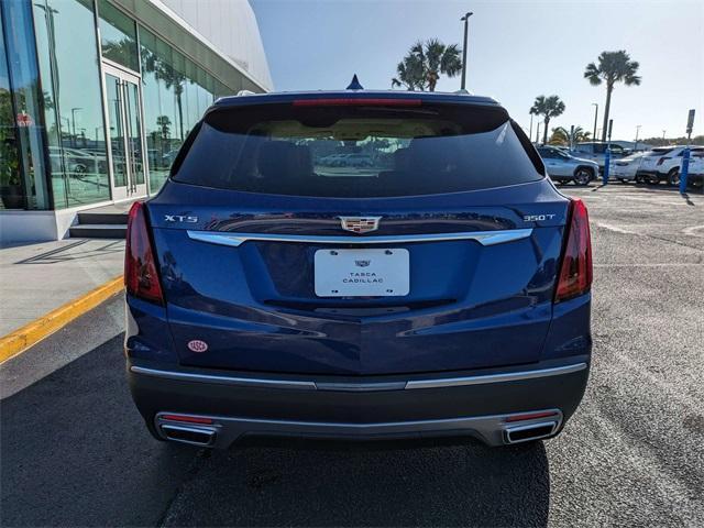 new 2025 Cadillac XT5 car, priced at $55,489