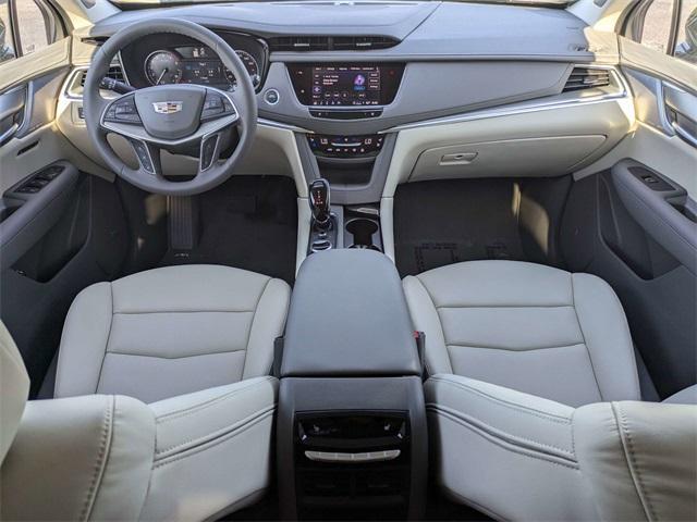 new 2025 Cadillac XT5 car, priced at $53,990