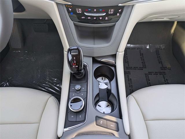new 2025 Cadillac XT5 car, priced at $53,990