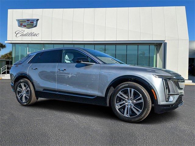 new 2025 Cadillac LYRIQ car, priced at $60,289
