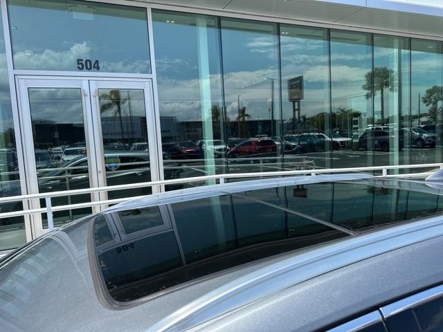 used 2023 Cadillac XT5 car, priced at $29,400