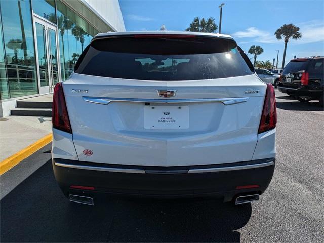 new 2025 Cadillac XT5 car, priced at $46,609