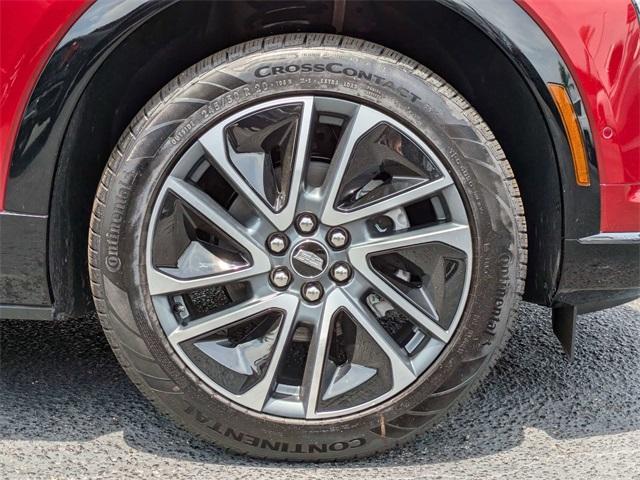 new 2025 Cadillac OPTIQ car, priced at $57,114