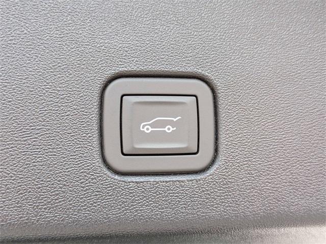 new 2025 Cadillac OPTIQ car, priced at $57,114