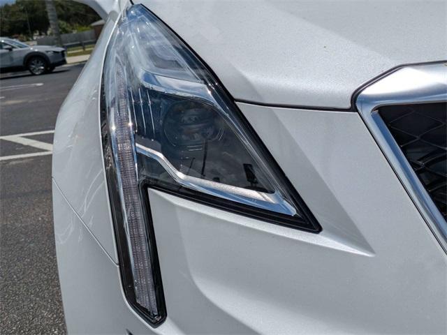 new 2025 Cadillac XT5 car, priced at $62,385