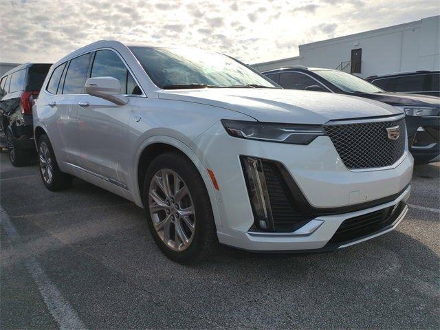 used 2020 Cadillac XT6 car, priced at $26,900