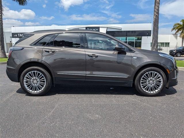 used 2020 Cadillac XT5 car, priced at $28,400