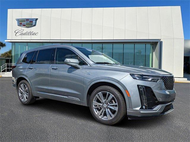 new 2025 Cadillac XT6 car, priced at $55,339