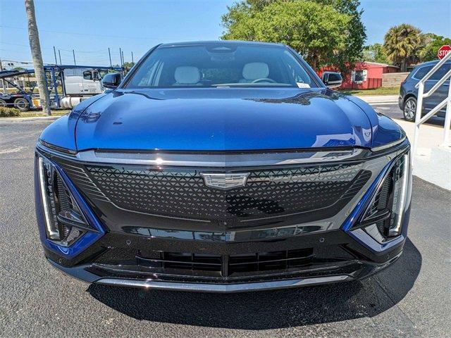 new 2025 Cadillac LYRIQ car