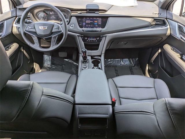 new 2025 Cadillac XT5 car