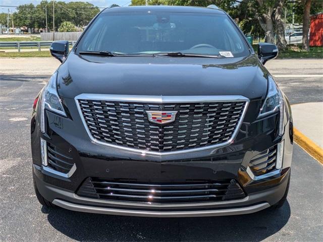 new 2025 Cadillac XT5 car