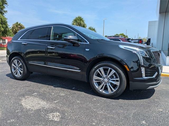 new 2025 Cadillac XT5 car