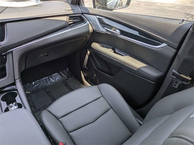 new 2025 Cadillac XT5 car
