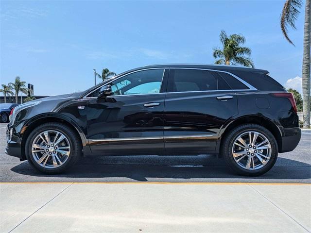 new 2025 Cadillac XT5 car