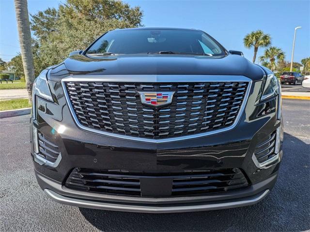 new 2025 Cadillac XT5 car, priced at $59,079