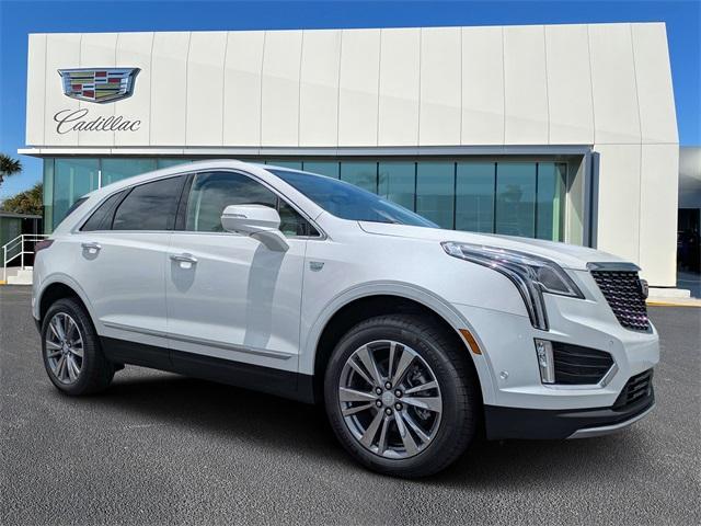 new 2025 Cadillac XT5 car, priced at $55,390