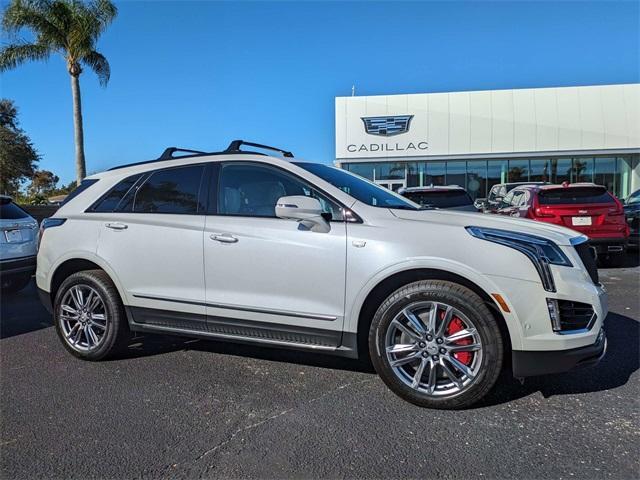 new 2025 Cadillac XT5 car, priced at $64,090